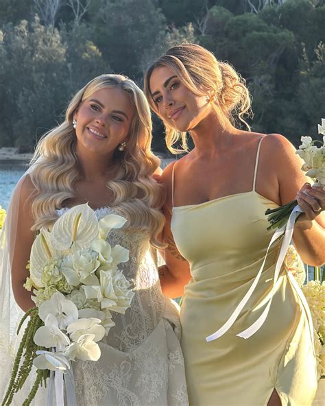 Ariella Nyssa (@ariellanyssa) • Instagram photos and videos