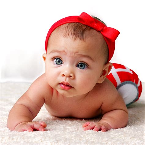 Download Bebe Crawling Png Evv9 | Wallpapers.com