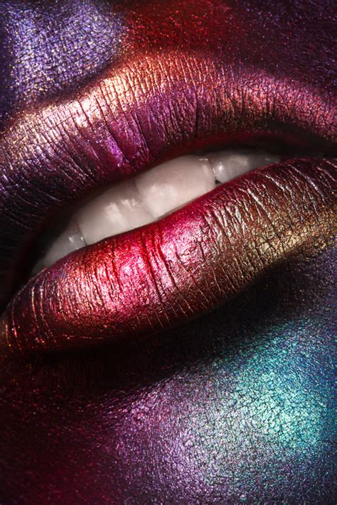 Close Up on Behance