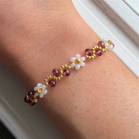 flower bracelet 1
