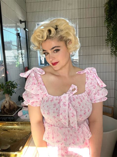 Stefania Ferrario on Tumblr