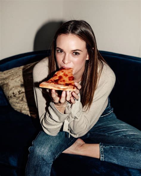 Danielle Panabaker : r/FlarrowPorn