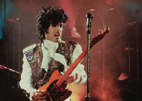 musicians  bands  solo artists  defined  decade dig