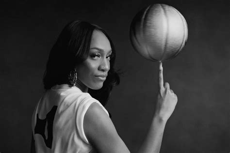 Nike’s first Super Bowl ad since 1998 stars women athletes | Ad Age News