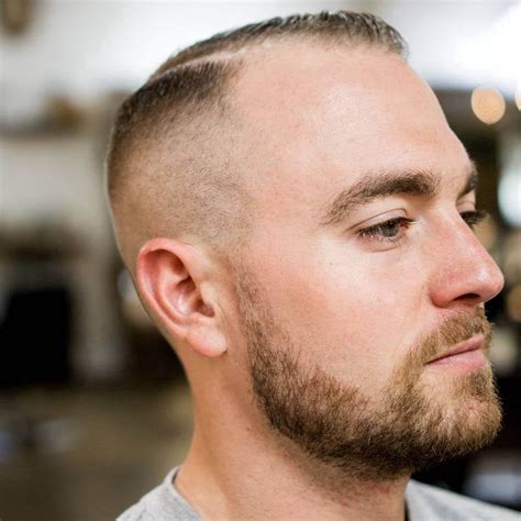Calvo Com Cabelo Do Lado - Cortes de Cabelo para Calvos: Vão te fazer parecer cabeludo!