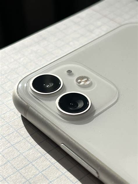 Продаю iPhone 11 белого цвета в отличном состоянии! - Мобильные ...