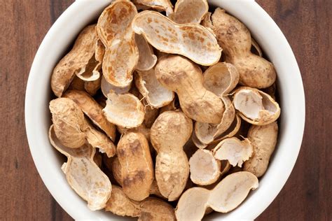 Peanut Shells: Can You Eat Them? - Eat Kanga