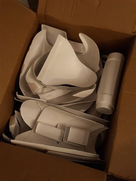 how to equip more than 10 accessories in roblox