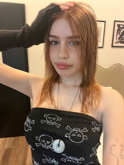 Sensualsunshine's OnlyFans Empire: The Untold Story Experts Are Uncovering Image 5