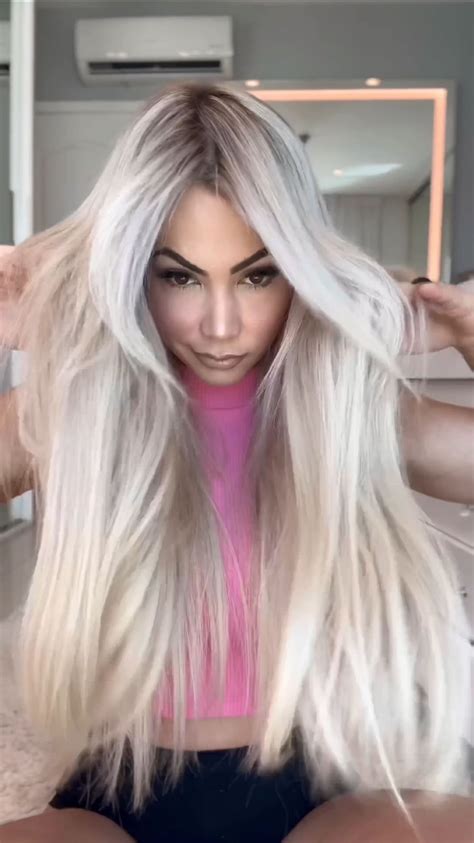 Vivi Winkler 🇧🇷 | MEU TRUQUE EM CASA 🥰 Esse cabelo está MUITO SUJO do