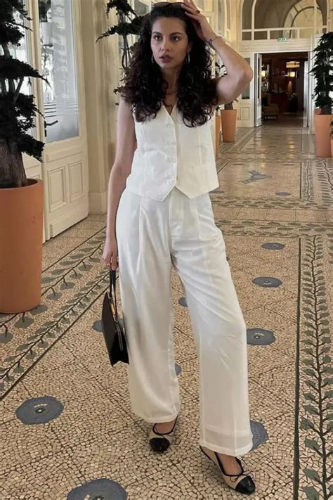 4’11 Height Women Outfits That Look Put-Together Without Trying Too Hard