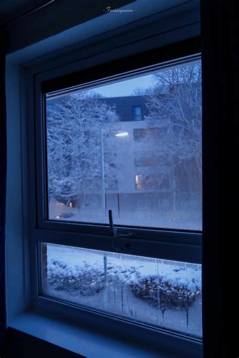 月色和雪色之間 你是第三種絕色……