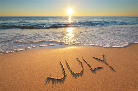 July Checklist for Upcoming High School Juniors | Fastweb