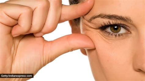 How side-sleeping affects your face