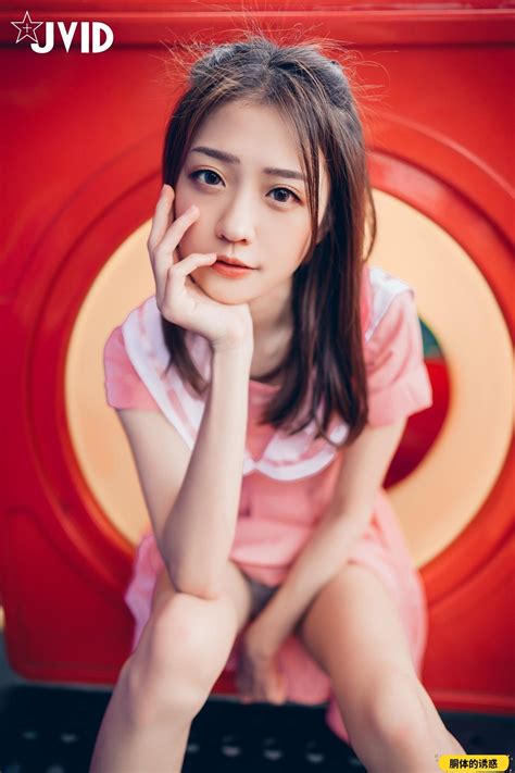 JVID 妍妍 – 户外 | 胴体的诱惑