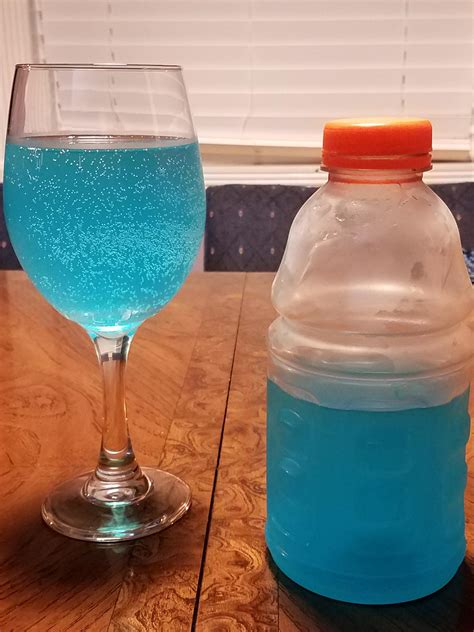 Sparkling Blue Frost Gatorade Wine : r/prisonhooch