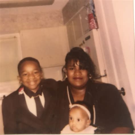 In Loving Memory of Linda Bates: Obituary and Services 39