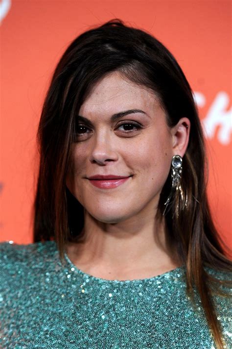 Pictures of Lindsey Shaw