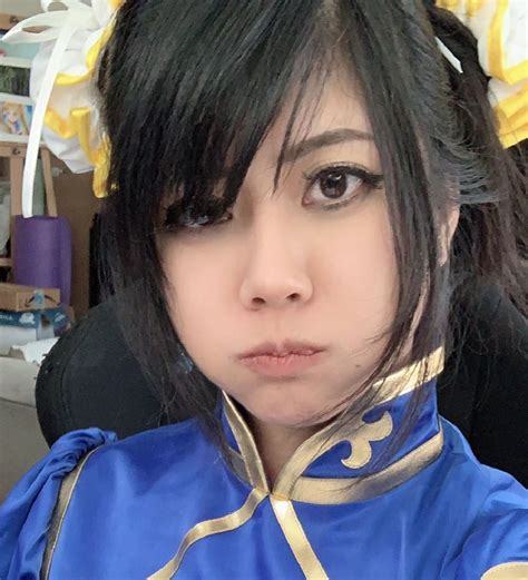 Popular Streamer Girl Fumes as Twitch Bans Over Sexy Cosplay, Gets