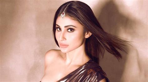 mouni roy crossed   limits  front   camera   bold