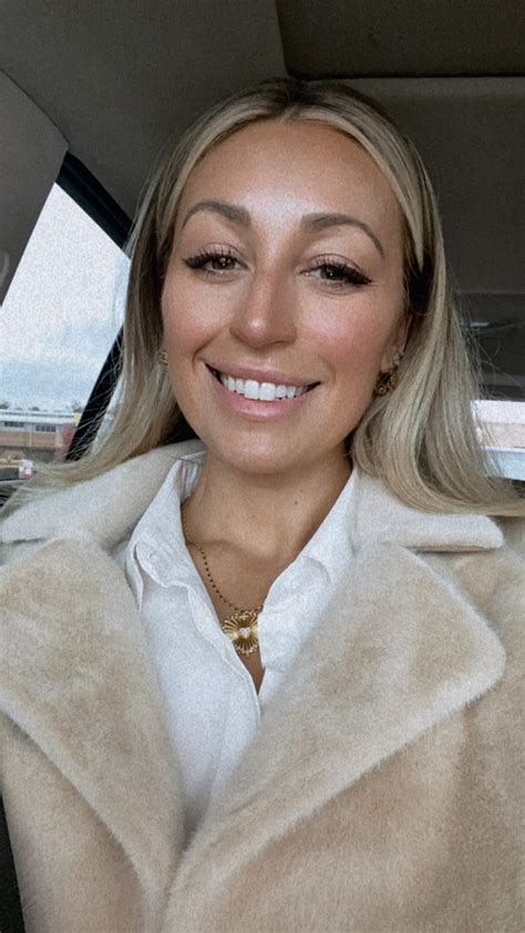 We are officially taking over threads ladies! So excited for this love