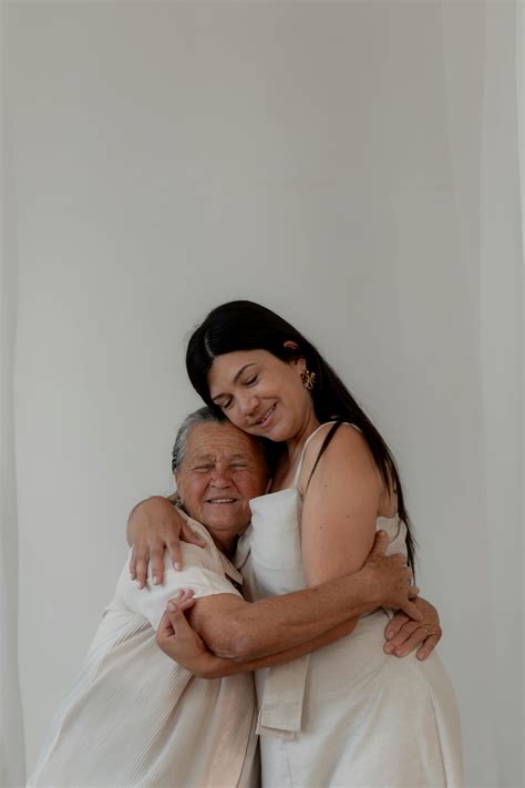 Hot Mom And Daughter Photos, Download The BEST Free Hot Mom And