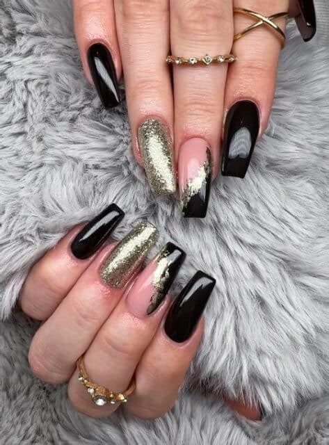 Elevate Your Style with These Stunning Black Nails Art Designs! – best ...