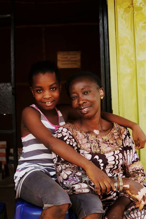 Black Midgets Photos, Download The BEST Free Black Midgets Stock Photos