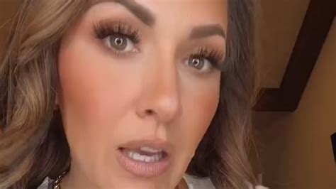 My style secret weapon makes quick alterations to clothes - it's great ...