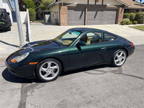Just picked up this pretty manual 1999 996 in forest green metallic