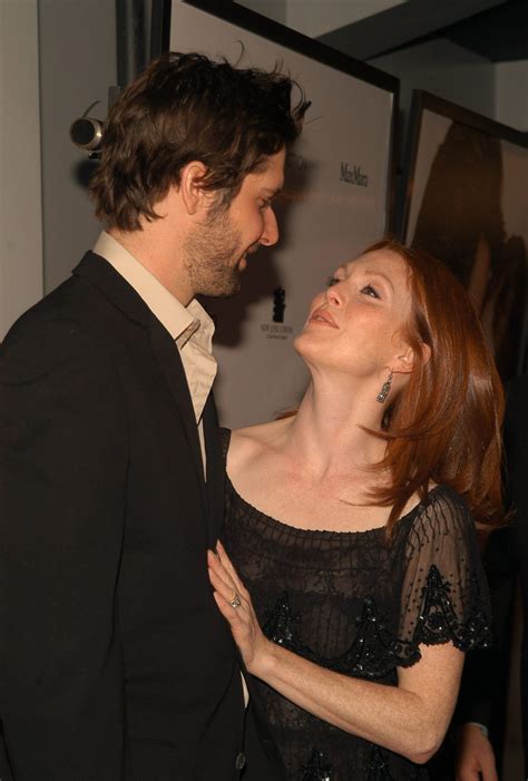 Julianne Moore, Husband's Red Carpet Looks Over The Years: Latest To First