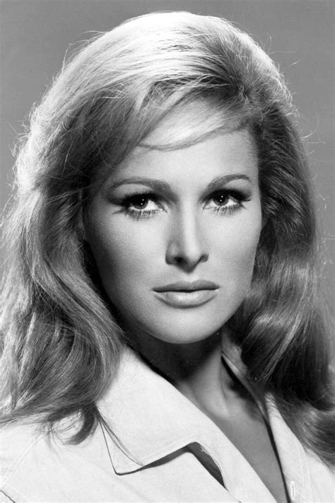 Ursula Andress Wallpapers - Wallpaper Cave