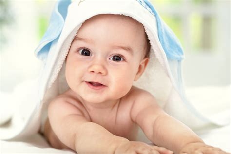 keeping  baby  healthy   isra medical