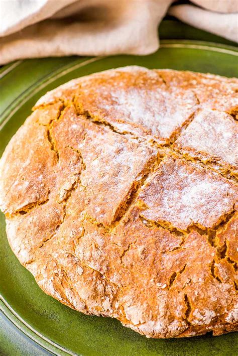 Traditional Irish Soda Bread - Homemade Hooplah