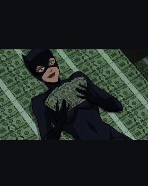 pamela quijas | selina kyle | Instagram