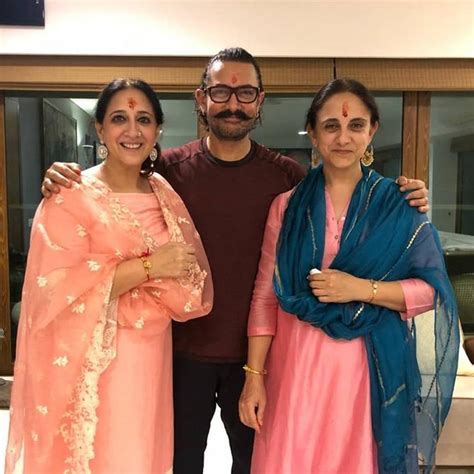 aamir khan   complete family man   pictures  proof