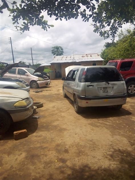 CAR DEALERS