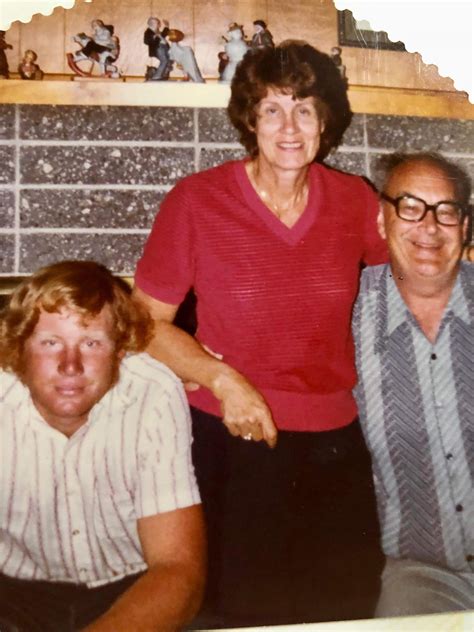 Honoring Memories of Loved Ones: Tanner Obituaries and Funeral Services 13