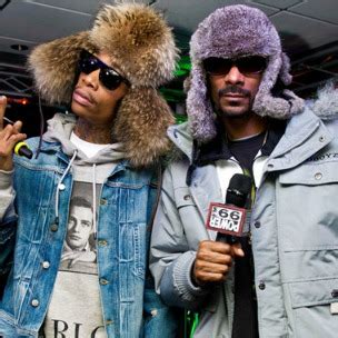 Snoop Dogg & Wiz Khalifa "Mac And Devin Go To High School" Film Trailer | HipHopDX