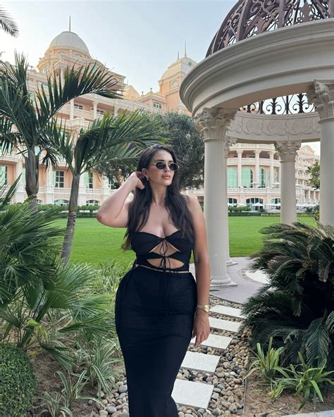 M Danielle (@m__danielle) • Instagram photos and videos