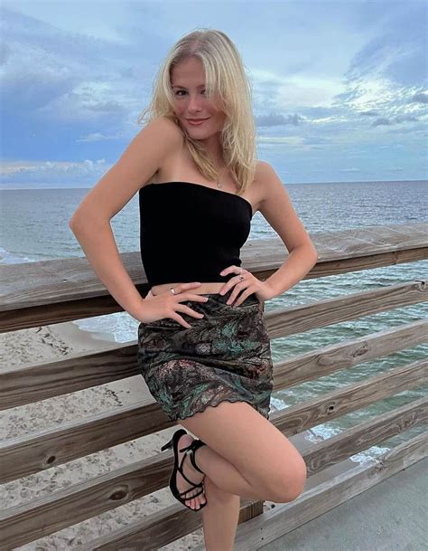 Darci Lynne Farmers Chic Fashion Trends Closet - K4 Fashion