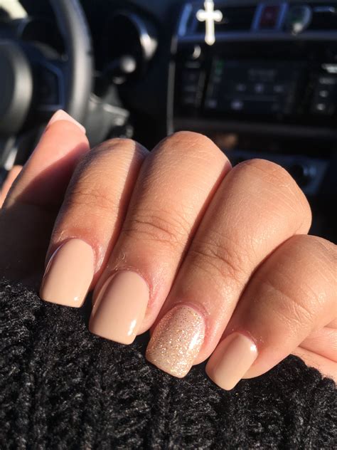 Nude acrylic nails with glitter 2017 Squoval nails | Acrylic nails nude