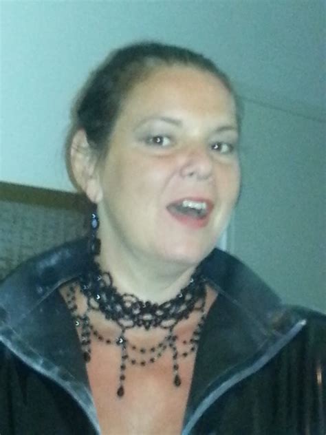 Carrie Moon Canadian performer: June 2013