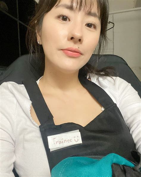 Jinri Park starts new life as waitress in Australia