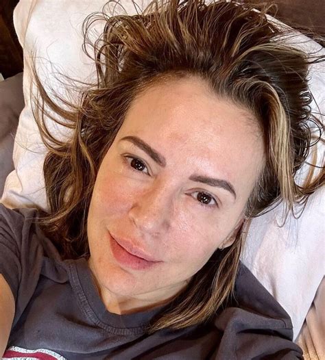 alyssa milano turns   reveals  clever approach  aging