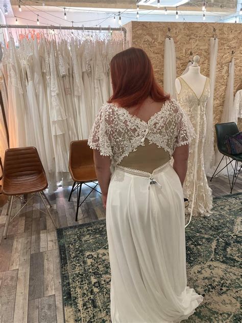 Kelsey Rose Sample Wedding Dress Save 64% - Stillwhite