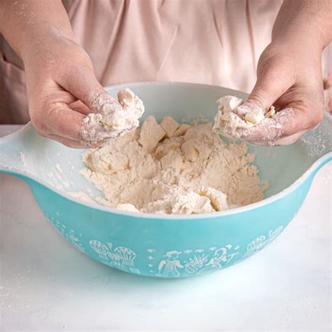 15 Tips for Perfect Pie Crust - Baker Bettie