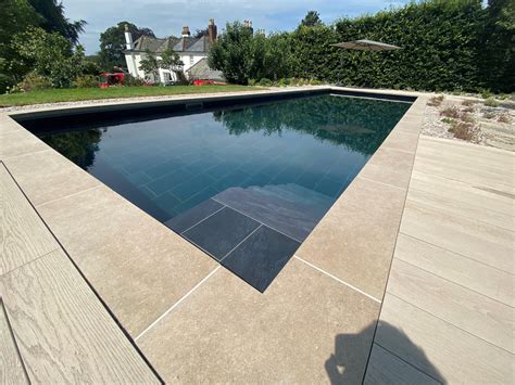Studland Beige Porcelain Bonded Over-Lip Coping - Cranbourne Stone
