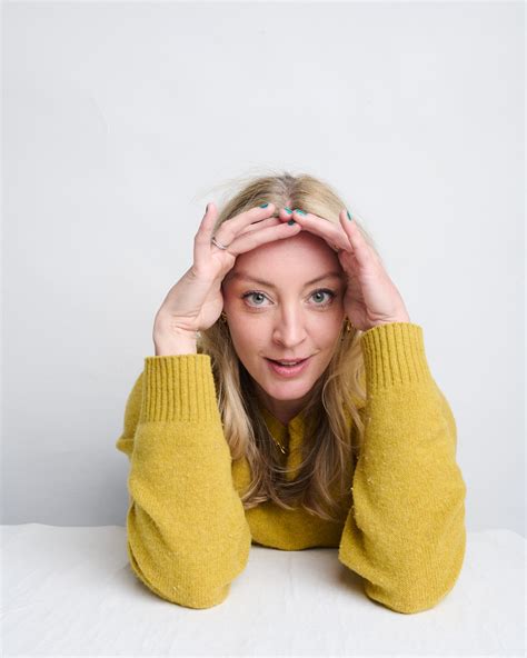 Contact – Claire Thomas