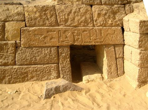 altitude of a pyramid 3